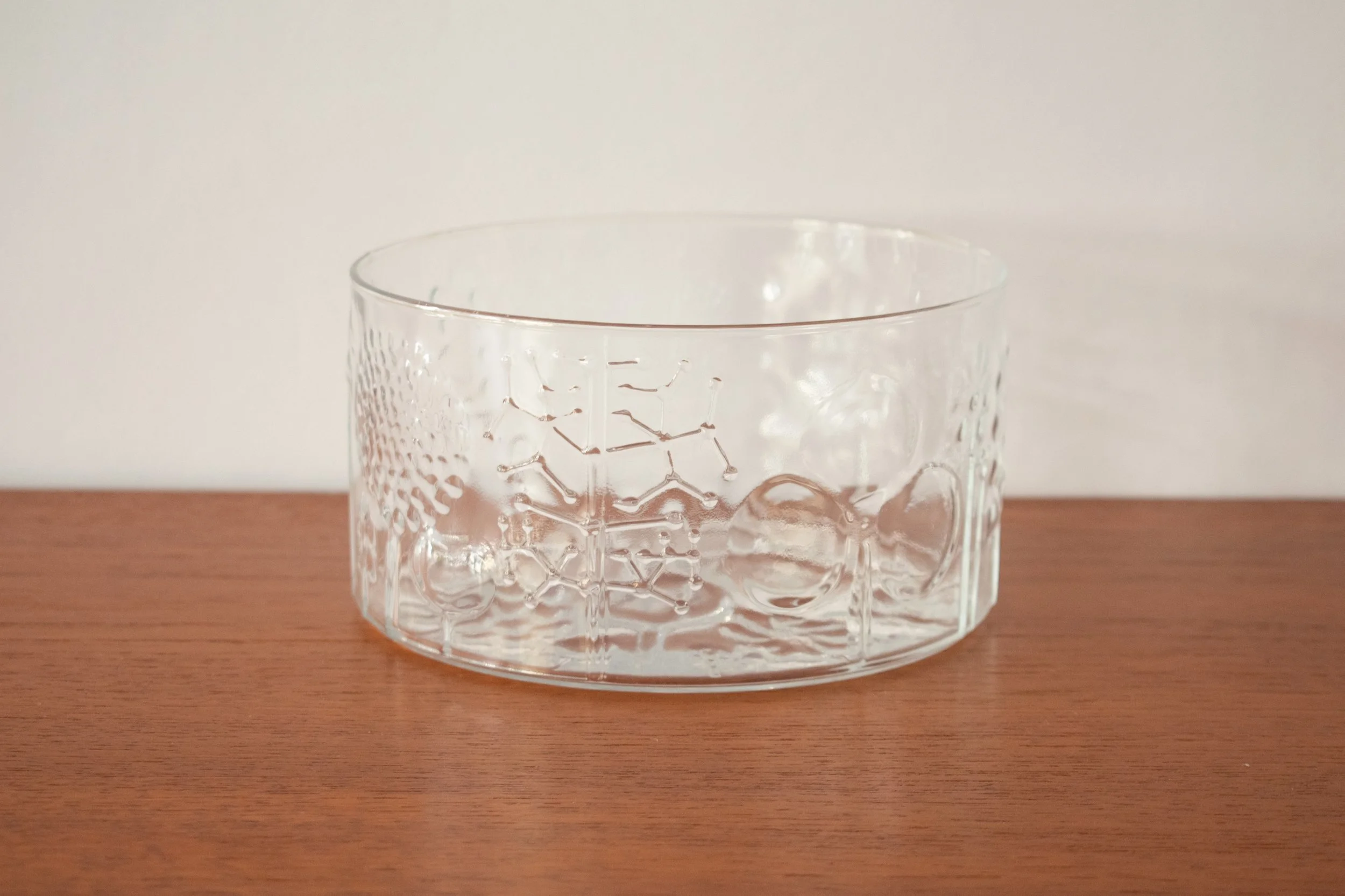 Oiva Toikka Flora Glass Bowl — RESIDE